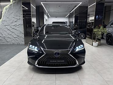 Lexus: Lexus ES: 2019 г., 2.5 л, Автомат, Гибрид, Седан — 1