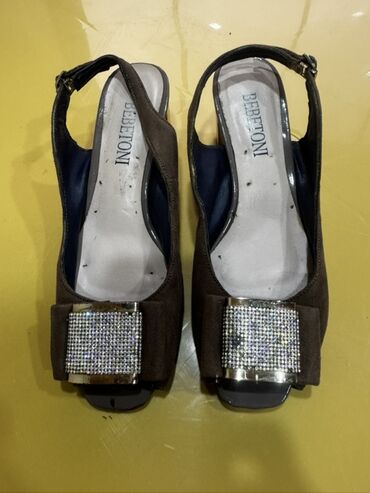 Women's Sneakers and athletic shoes: Qadın ayaqqabıları və idman krosovkaları dəsti 1) Sarı-qaranın — 6