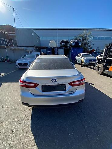 android avto: Toyota Camry: 2019 г., 2.5 л, Вариатор, Гибрид, Седан — 2