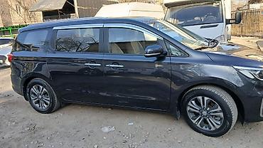 Kia: Kia Carnival: 2019 г., 2.2 л, Автомат, Дизель, Минивэн — 3