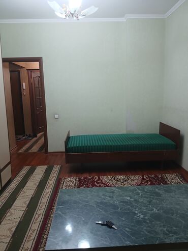 дом с мансардой: Сдаётся отдельная комната в двух комнатной квартире. С подселением