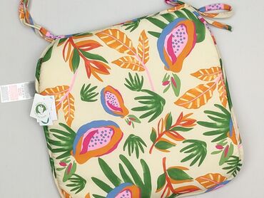 PL - Pillow 40 x 40, color - Multicolored, condition - Perfect