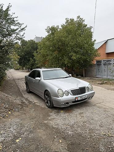 Mercedes-Benz E-Class: 2002 г., 3.2 л, Автомат, Бензин, Седан