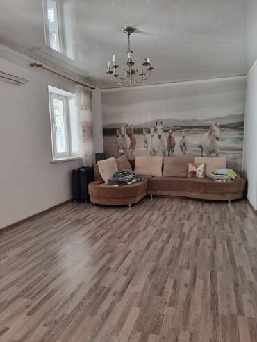 продаю дом в баяте: Дом, 85 м², 3 комнаты, Агентство недвижимости, Евроремонт