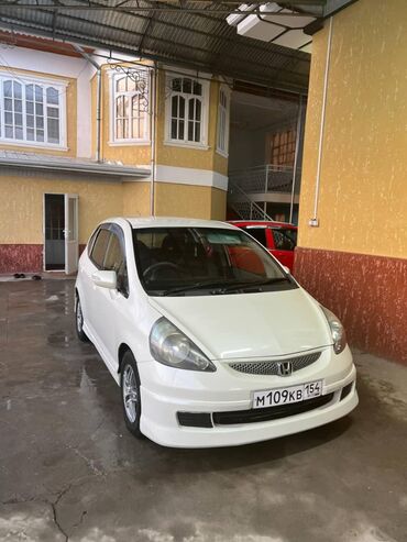 ресницы на фит: Honda Fit: 2004 г., 1.3 л, Автомат, Бензин, Хэтчбэк