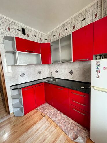 Продажа квартир: 2 комнаты, 52 м², 106 серия, 4 этаж, Косметический ремонт