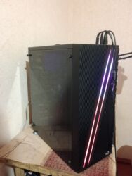 intel core i3 qiymeti: Plata: Gigabyte H61 Cpu: intel i5 2320 3.30 Ghz+ Ram: 8GB Videokart