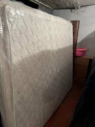 madeyra matras: İki ədəd ortopedik tipli döşək - Ölçü: təxminən iki nəfərlik — 2