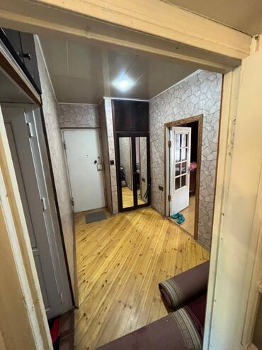 Köhnə tikili: Bakı, 5 otaqlı, Köhnə tikili, 110 kv. m — 16