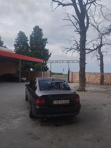 niva siti satilir: Opel Vectra: 1.6 l | 1996 il 25000 km Sedan — 4