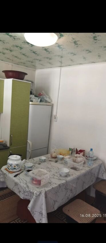 аренда дома на иссык куле: 60 кв. м, 3 бөлмө, Унаа токтотуучу жай, Сарай, Забор, тосулган