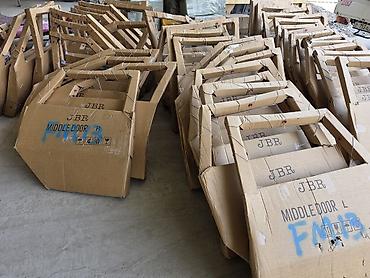 Другие детали кузова: Кузовные детали - Ассортимент: капоты, крылья, двери (в т.ч — 3