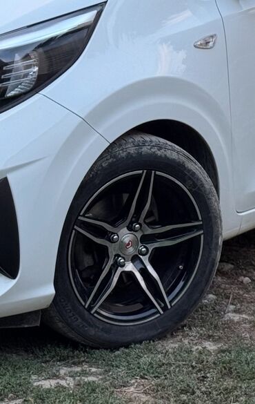 диски камрики: Литые Диски R 15 Kia, Комплект, отверстий - 4, Б/у