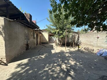 срочно продаю дом район кызыл аскер: 🏡 Продается дом в районе Кызыл-Аскер (г. Бишкек) Район Кызыл-Аскер —