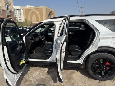 Ford: Ford Explorer: 2020 г., 3 л, Автомат, Бензин, Внедорожник — 6