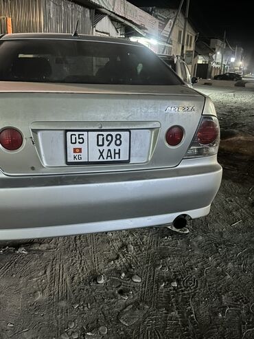 сколько стоит тойота альфард: Toyota Altezza: 2002 г., Седан