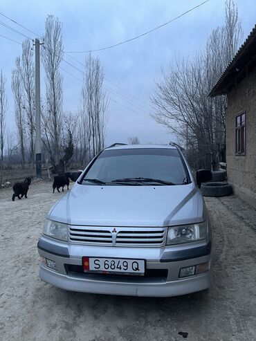 магнус машина: Mitsubishi Space Wagon: 2000 г., 2.5 л, Механика, Дизель, Универсал