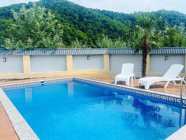 Günlük kirayə evlər: 176 kv. m, 5 otaqlı, Kanalizasiya, Artezian quyusu, Kombi — 2