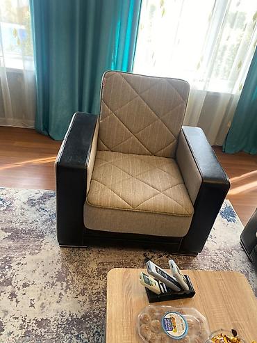 madera: Ideal vəziyyətdə divan ve 2 kreslo satılır. Madeyra. Hamısının bazası — 3