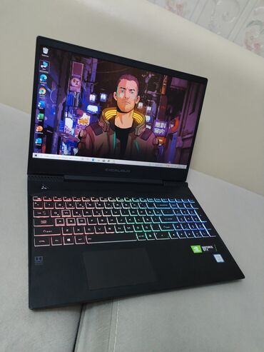 Noutbuk və netbuklar: Intel Core i5, 16 GB, 15.6 "