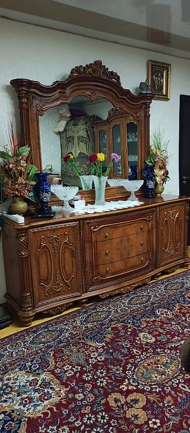 ikinci el stular: Klassik üslubda qonaq otağı üçün mebel dəsti - Material: təbii ağac — 2