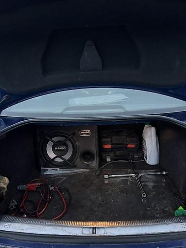 Volkswagen: Volkswagen Passat: 2002 г., 2 л, Механика, Бензин, Седан — 11