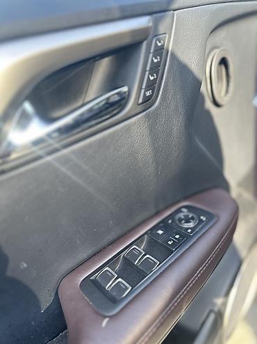 Lexus: Lexus RX: 2017 г., 3.5 л, Вариатор, Бензин, Кроссовер — 8