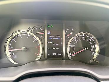 off roud: Toyota 4Runner: 2020 г., 4 л, Автомат, Бензин, Внедорожник — 10