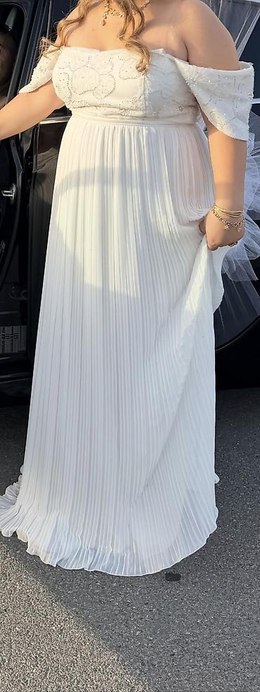 Don, gecə geyimi - Model: off-shoulder (çiyindən açıq), maxi uzunluq lalafo.az -da Don, gecə geyimi - Model: off-shoulder (çiyindən açıq), maxi uzunluq