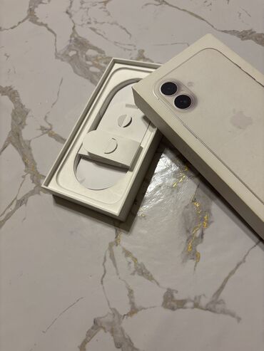 Apple iPhone: IPhone 16, Ağ, Face ID — 13