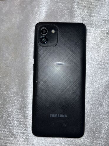 Samsung: Samsung Galaxy A03 — 6