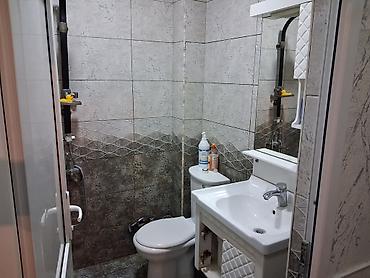 neftcalada satilan evler: 2 otaqlı, Yeni tikili, 50 kv. m — 8