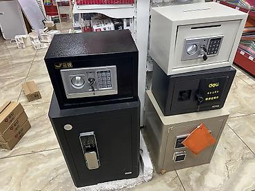 Сейфы для денег и документов: Сейф для денег и документов, Новый, Кодовый, Противопожарная — 12