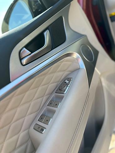 Hyundai: Hyundai Genesis: 2019 г., Седан — 18