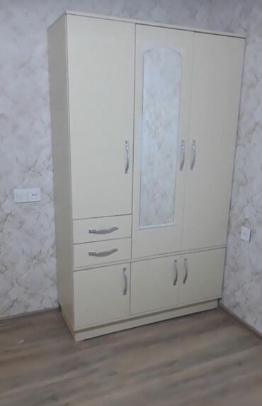 Dolablar: Yeni, Açılan, 3 qapılı Düz dolab, Şifonyer, Azərbaycan -da lalafo.az — 29 Dolablar: Yeni, Açılan, 3 qapılı Düz dolab, Şifonyer, Azərbaycan — 29