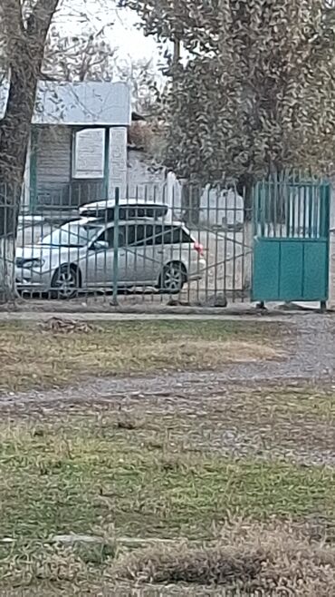 Subaru: Subaru Legacy: 2004 г., 2 л, Автомат, Универсал — 10