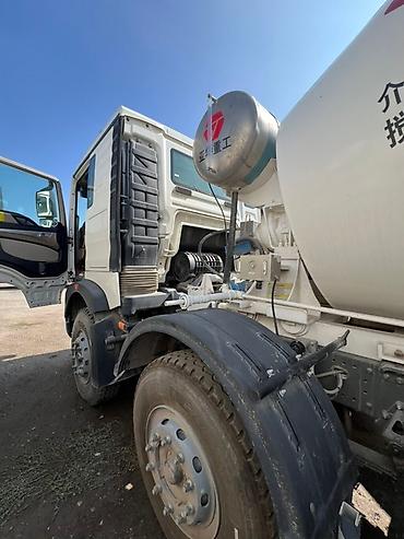 Автобетономешалки: Бетономешалка, 2022 г., 12 м3 — 11