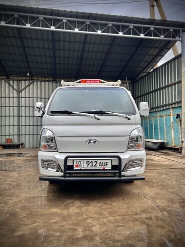 Hyundai: Hyundai Porter: 2020 г., 2.5 л, Типтроник, Дизель, Пикап — 2