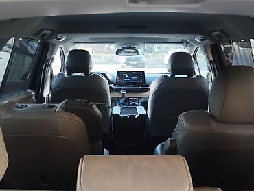 торрес авто: Toyota Sienna: 2021 г., 2.5 л, Автомат, Гибрид, Минивэн — 10