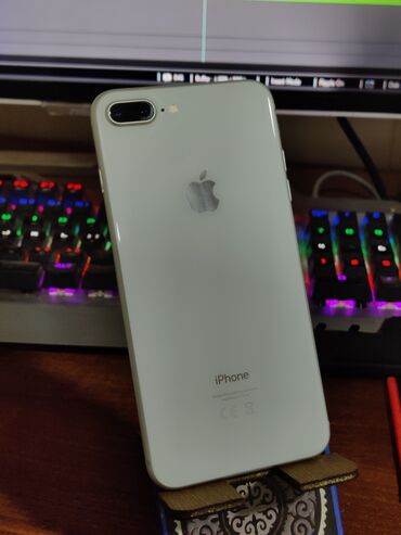 Apple iPhone: IPhone 8 Plus, Б/у, 128 ГБ, Белый, Зарядное устройство, Защитное стекло, Чехол, 100 %