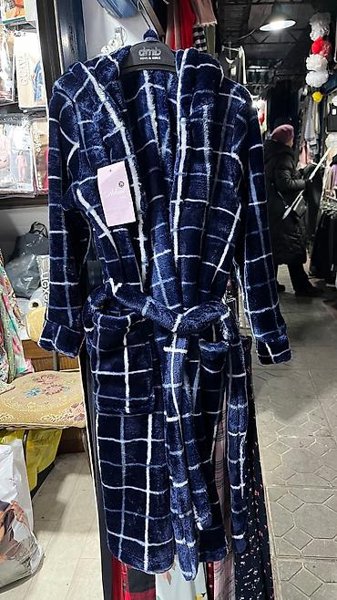 Другая мужская одежда: Мужские пижамы Мусжкие халаты Мужское термобелье Широкий ассортимент — 18