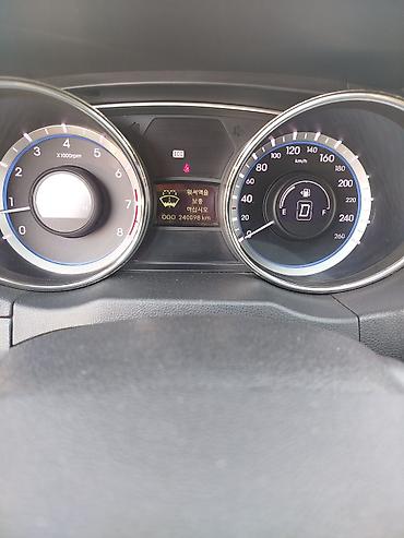 byd e1: Hyundai Sonata: 2009 г., 2 л, Автомат, Бензин, Седан — 5