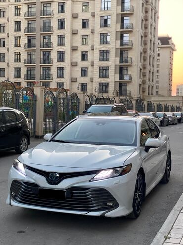 тайота приум: Toyota Camry: 2019 г., 2.5 л, Автомат, Гибрид, Седан