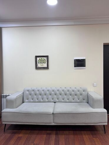 taxta işlenmiş: Divan (Kontakt Home) 
Uzuluk 2.3 m
Derinlik 94 sm