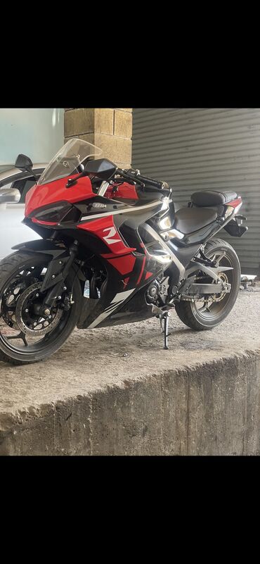 электро мотоцыкал: Спортбайк Ducati, 400 куб. см, Бензин, Взрослый, Б/у