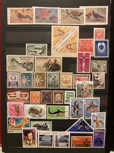 Markalar: Tək tək markalar 1 manat, bloklar 6 manat — 6