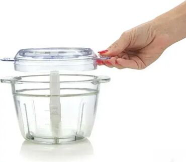 Blenderi, mikseri: **Tehnički detalji****Opšte** Vrsta aparataSeckalicaMaterijal — 6