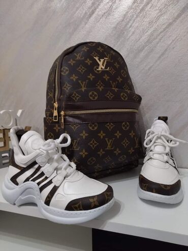 Women's Sneakers and athletic shoes: 39 — 5