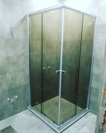 Duş kabinaları, arakəsmələr: Arakəsmə, Künc üçün -da lalafo.az — 4 Duş kabinaları, arakəsmələr: Arakəsmə, Künc üçün — 4