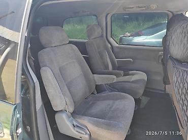 vip razbor: Kia Carnival: 2004 г., 2.9 л, Механика, Дизель, Минивэн — 7
